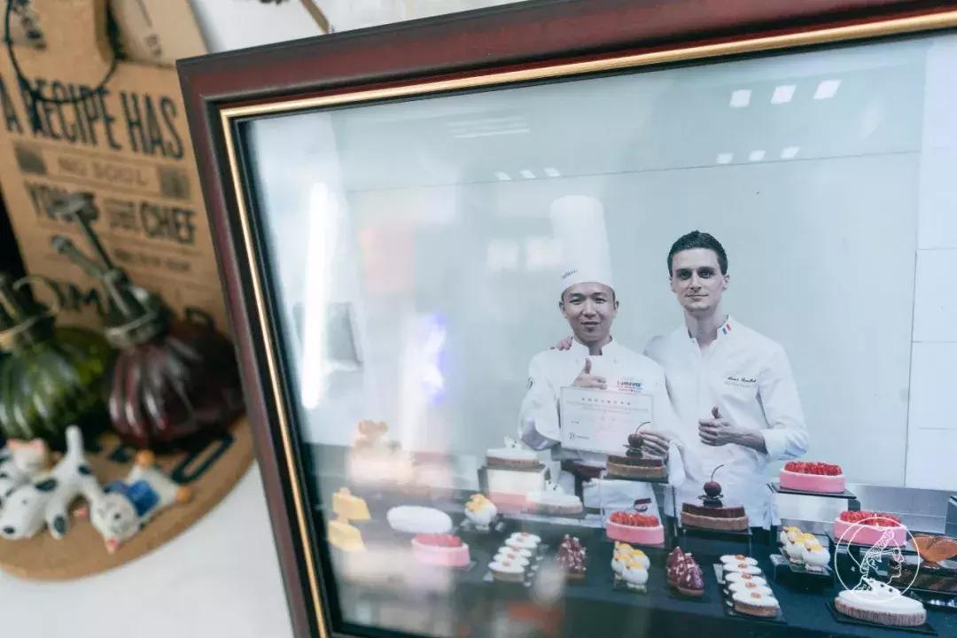 黑科技蛋糕来了，还有一座可以喝的富士山