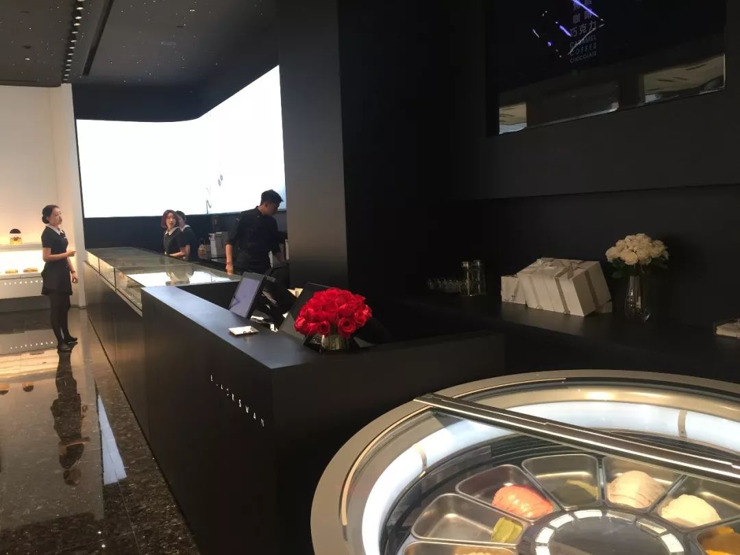 成都人气最高的蛋糕店,四川成都一天卖25万的蛋糕店