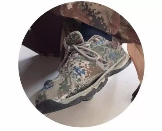 迷彩鞋制作全过程,迷彩作训鞋制作过程