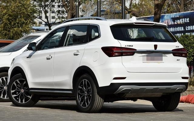 荣威rx5max和荣威rx5emax啥区别,荣威rx5plus和荣威rx5max比较