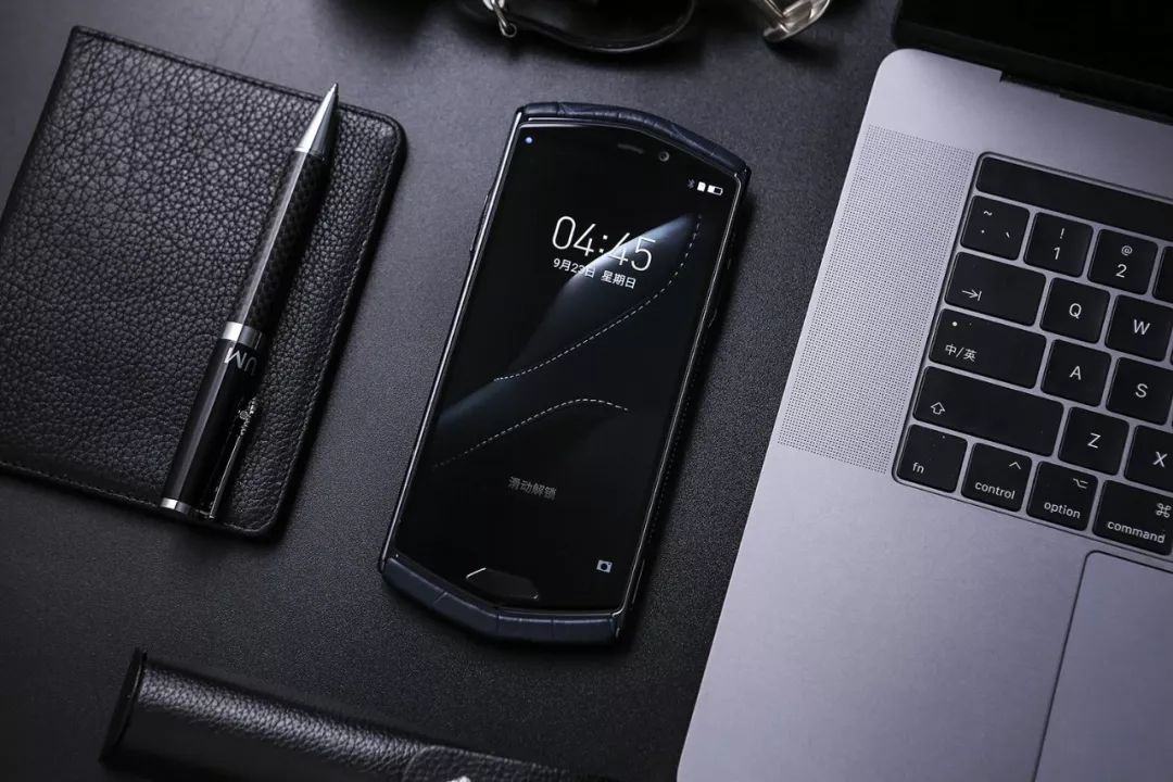 价值十几万的8848手机,8848钟表