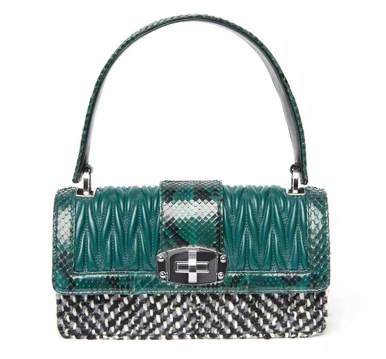 女人花钱买包的心理,女人买包有哪些讲究