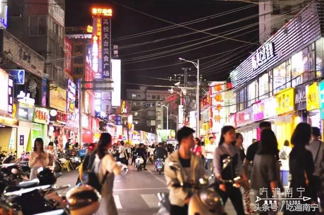 南宁美食推荐必吃一条街在哪,南宁最有名的10道美食