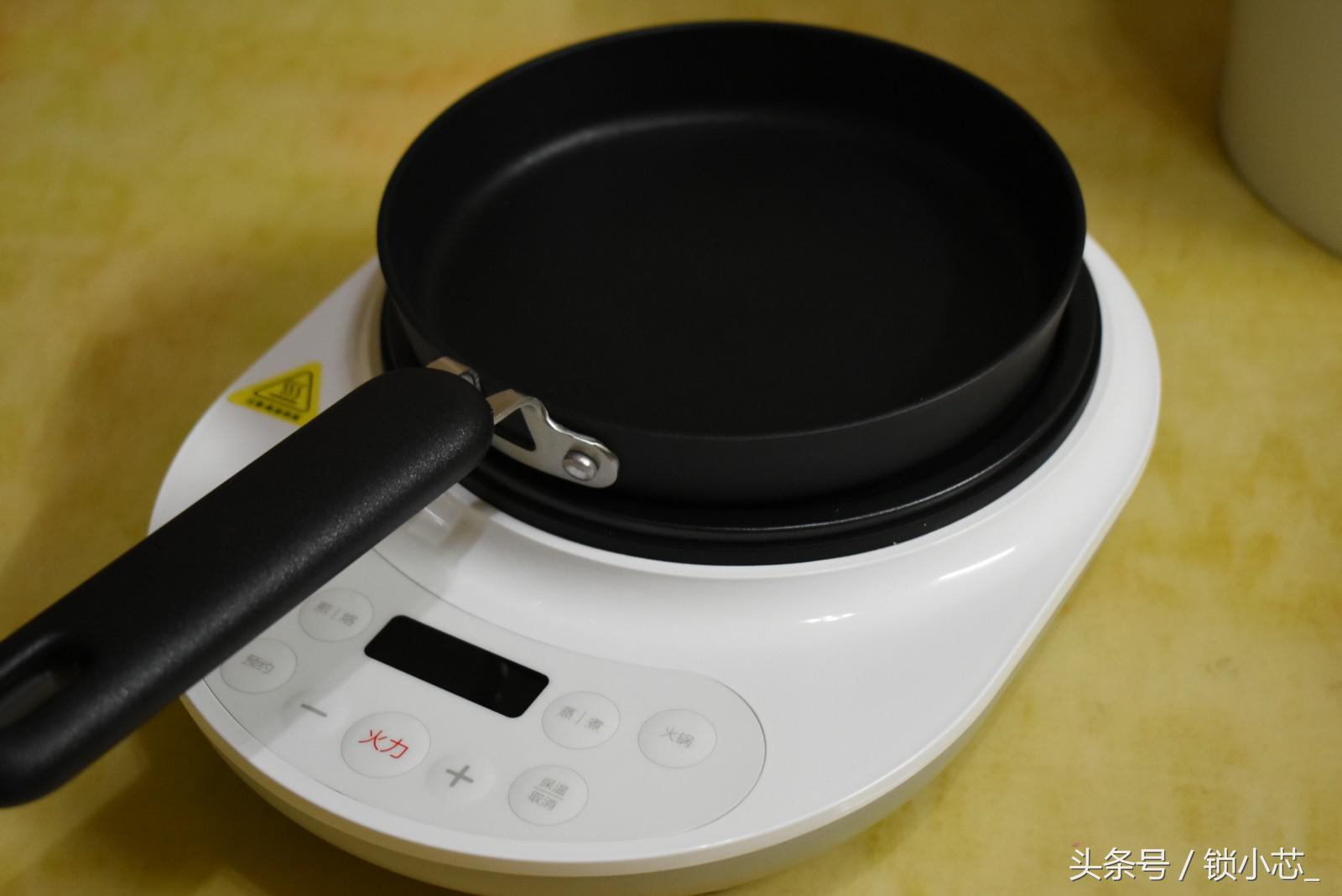 蒸炖煎涮一体电锅,电热锅烙饼怎么做又软又好吃