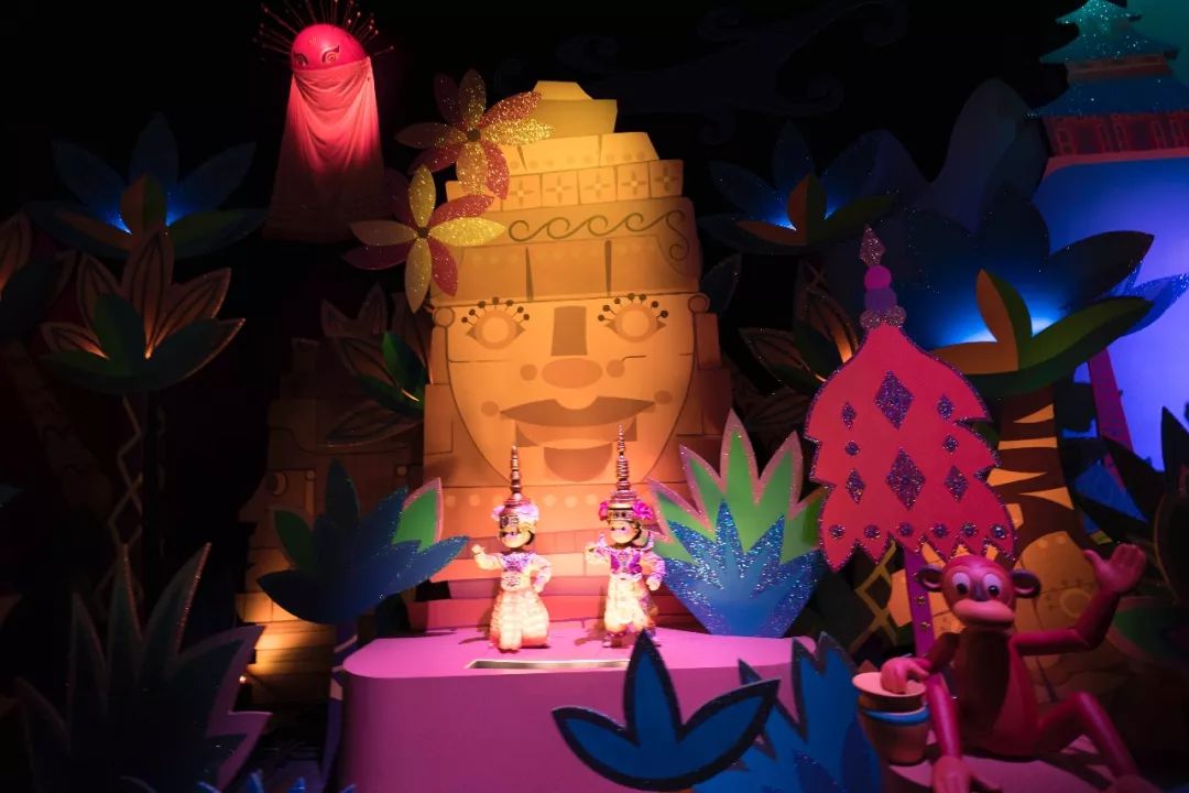 小小布历险记,香港迪士尼小小世界游记