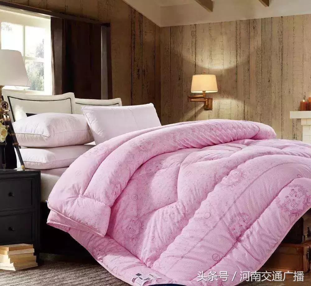 降温了薄被子冷,降温后的被子