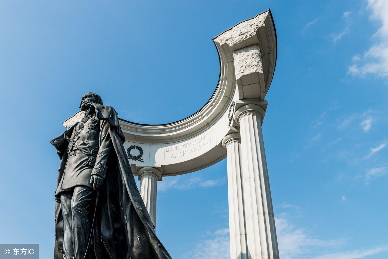 俄国作家安东契科夫作品苦恼,俄国作家契诃夫小说