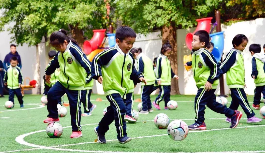 幼儿园足球文化进校园启动仪式,幼儿园足球嘉年华圆满结束