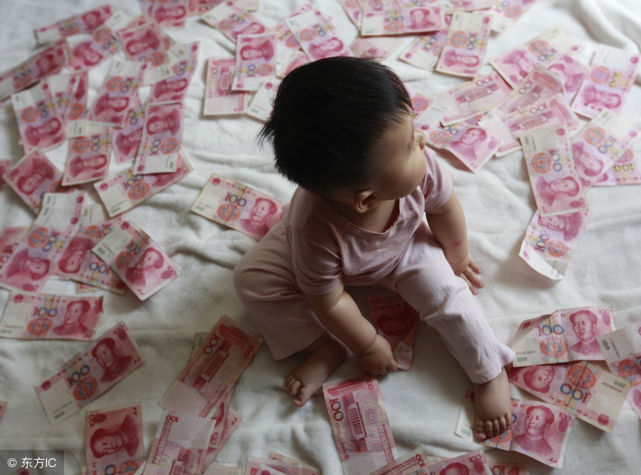 有经济能力要不要生二胎,没钱年龄也大了要不要生二胎