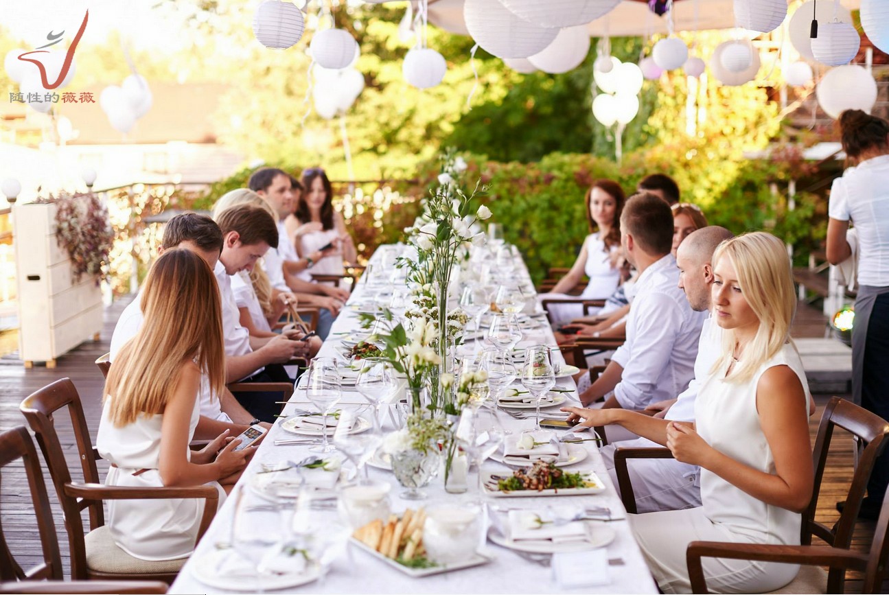 4个动作让你在家燃脂消灭脂肪,燃脂60分钟可以燃烧多少脂肪