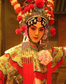 京剧名旦梅兰芳简介图片,京剧名旦梅兰芳和他的妻子