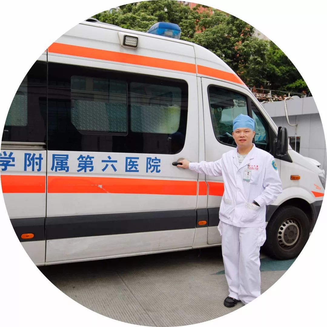 看了这么多炫富摔，这些护士才是最劲爆的~