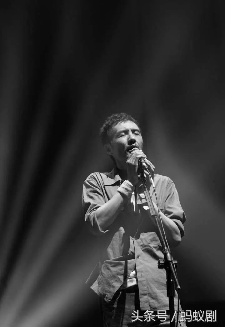 49岁的窦唯,40岁的朴树现状