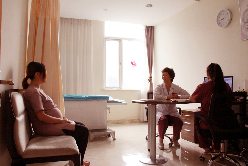 如何区分破水和漏尿,破水还是漏尿用这三招快速区分