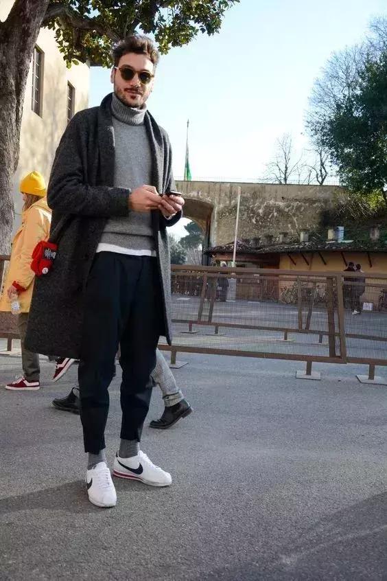 穿衣搭配微胖男生成熟稳重,穿衣搭配微胖男生冬天