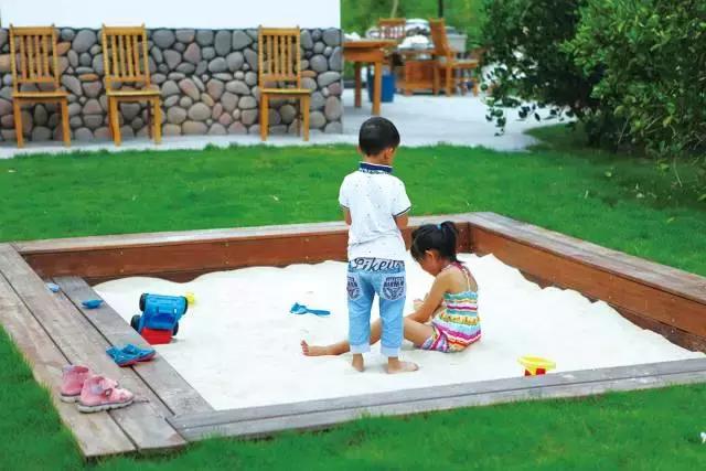 大叔为钓鱼买下一座岛,40岁大叔100块改造房间