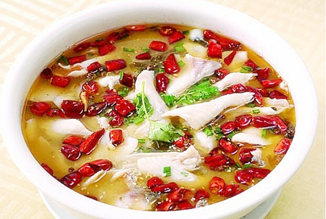 四川酸菜鱼家常菜的做法,家庭版四川酸菜鱼做法