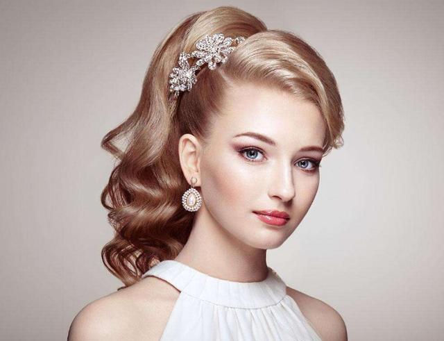 地漏被头发堵了怎么疏通,地漏被头发堵了怎么办妙招