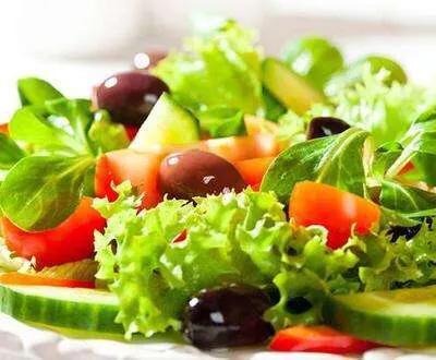 女性脱发吃什么食物,吃什么食物能防止女性脱发