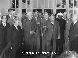 科学家玻尔有多厉害,物理学家玻尔与爱因斯坦