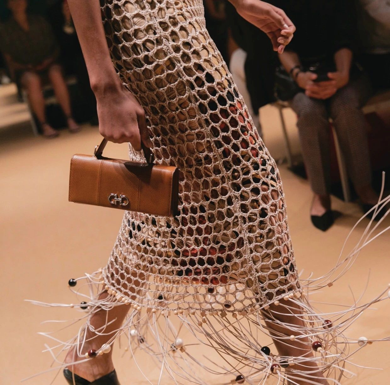 10个最好看的包包,15款小众时髦的平价包包