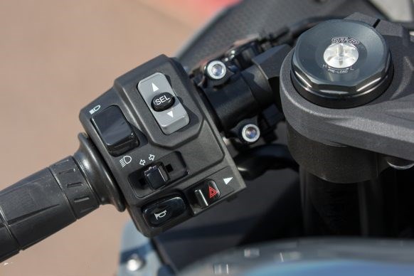 川崎ninjazx-6r,2019款川崎ZX-6R