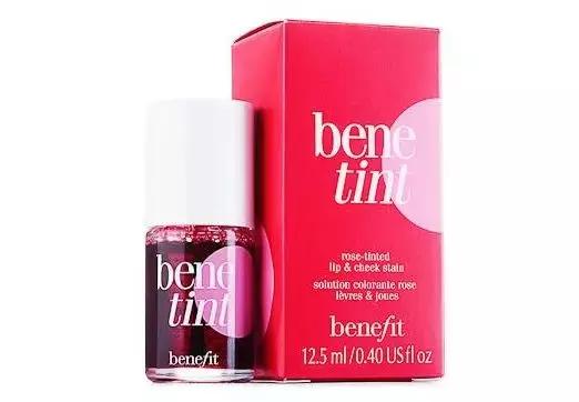 杨幂满脸雀斑、皮肤蜡黄,丑出新高度?伪素颜这样打造~