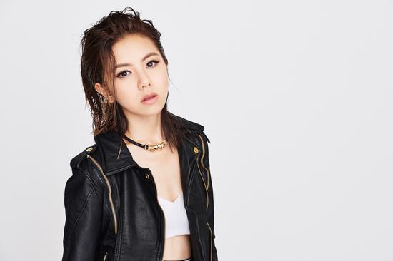 邓紫棋喜欢你这首歌哪年翻唱的,邓紫棋是不是有一首歌叫我喜欢你