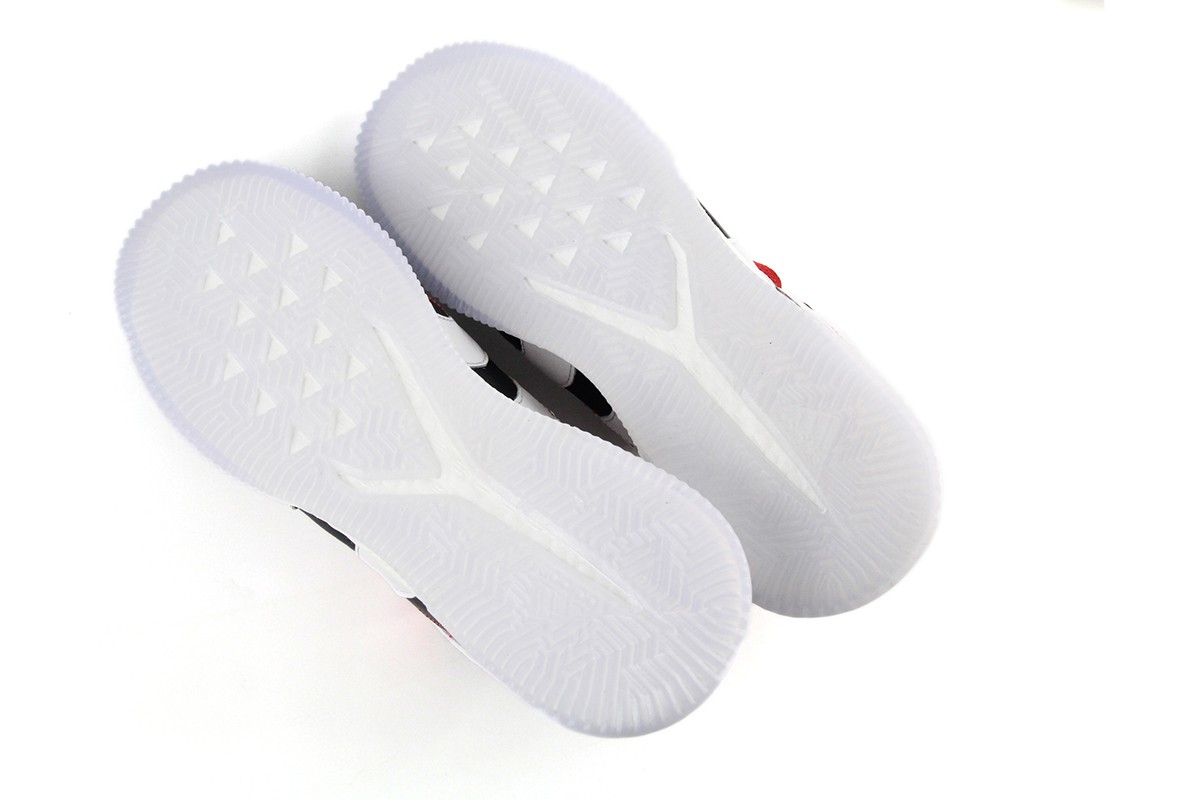 阿迪达斯猎鹰系列黑红,阿迪达斯猎鹰predatoredge