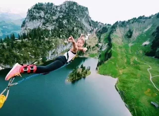 你在穷游过程中遇到过什么,我们只是在旅游上舍得花钱