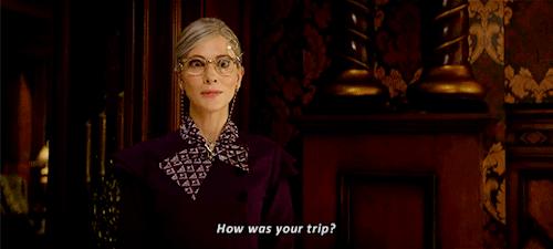 「观影避雷针」半人半吸血鬼的少女，魔法世界里掀起血雨腥风