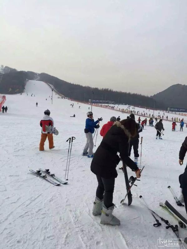 沈阳东北亚滑雪场2020年1月4日,沈阳市东北亚滑雪场