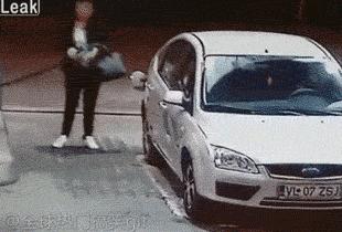 歧视女司机什么心态,女司机遭歧视你会怎么做