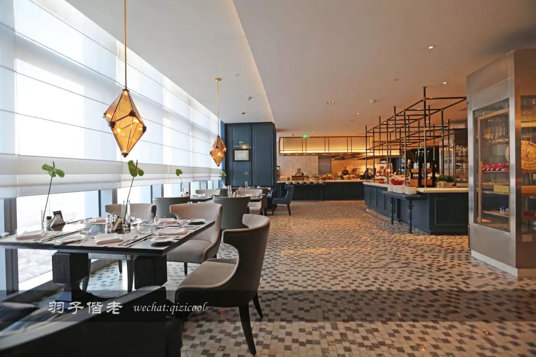 佛山罗浮宫索菲特酒店高山流水,佛山索菲特罗浮宫酒店附近美食