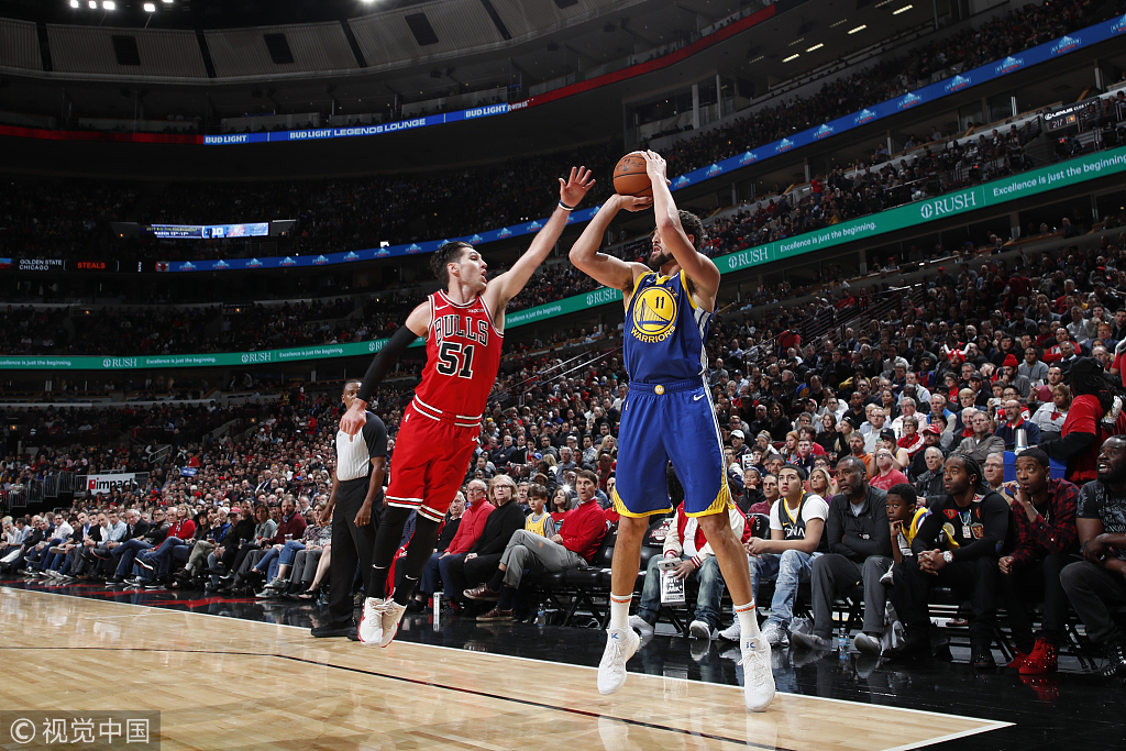 汤神回归穿的篮球鞋,汤神签约安踏前穿什么鞋