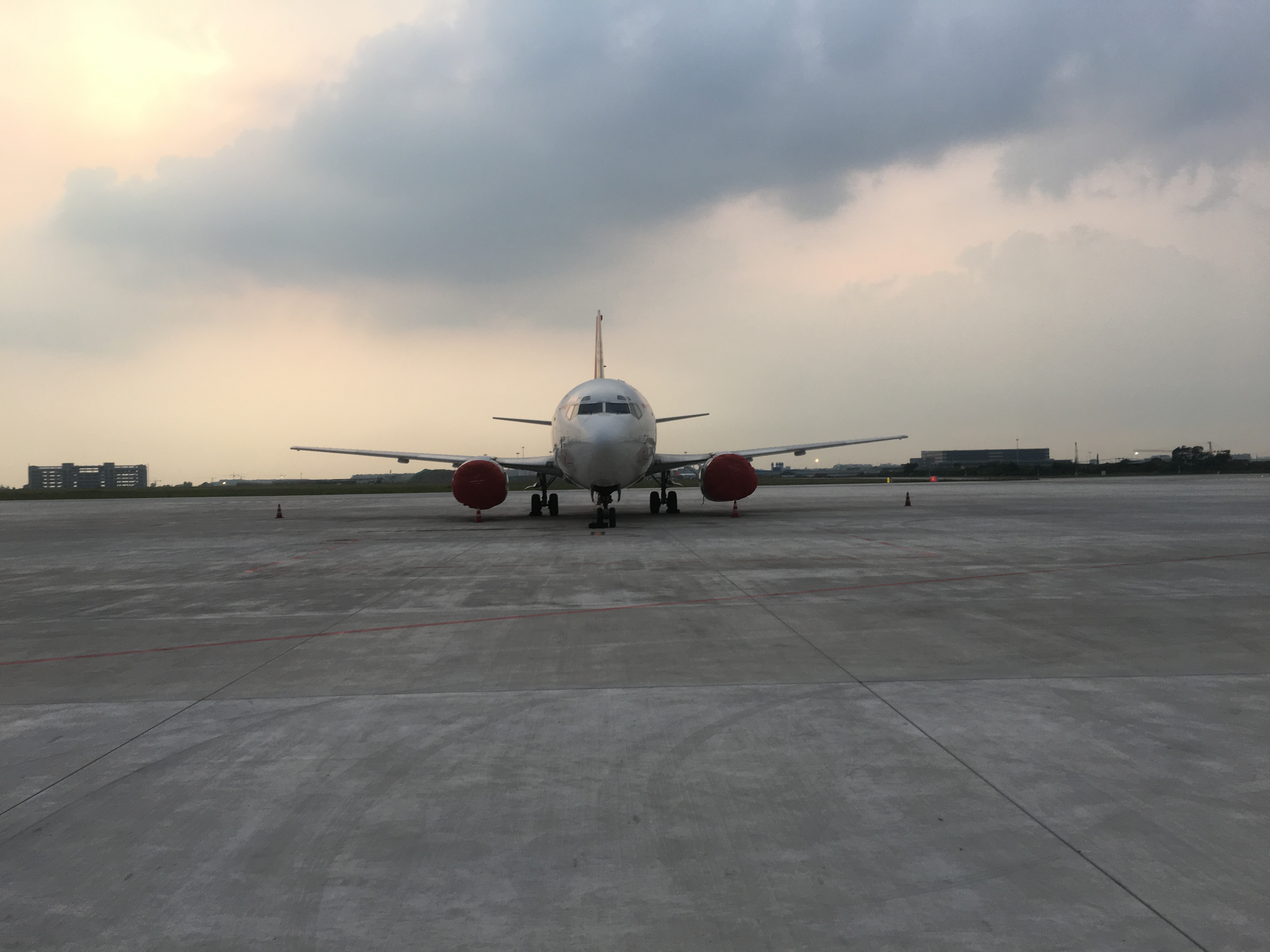 飞行员面试基本动作,面试飞行员的条件