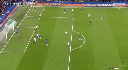 *底卧**还是演员?切尔西德比郡联赛杯无间道戏精贡献诡异乌龙