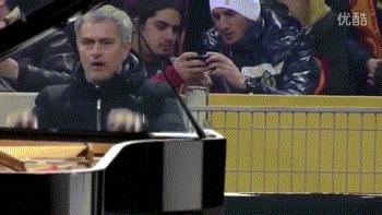 足坛超级重炮gif,那些吊炸天的特效视频