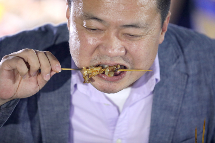 明达夜市推荐,国庆明达夜市