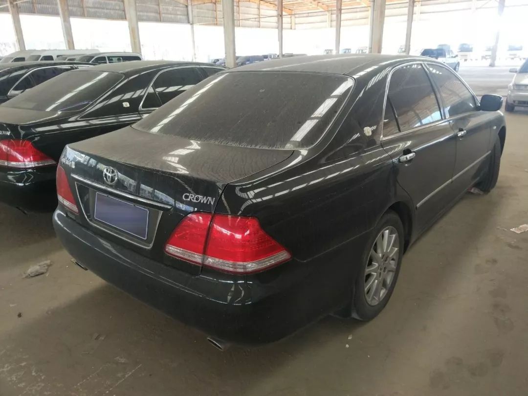 13代皇冠拍卖最高价,12代皇冠拍卖40多万