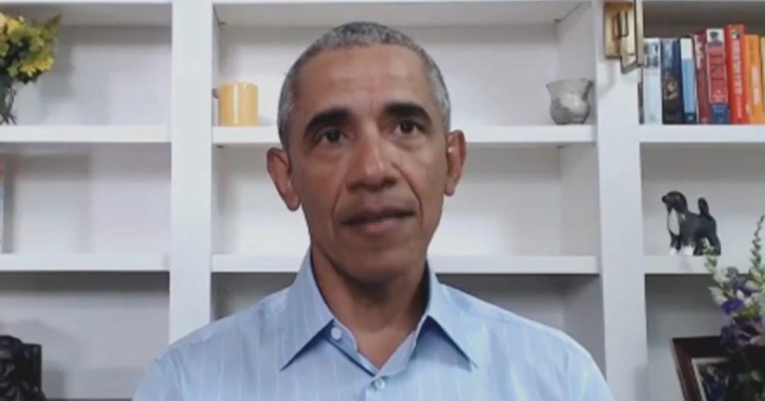 美国再生起义，黑人男子当街遭白人警察*力暴**执法致死