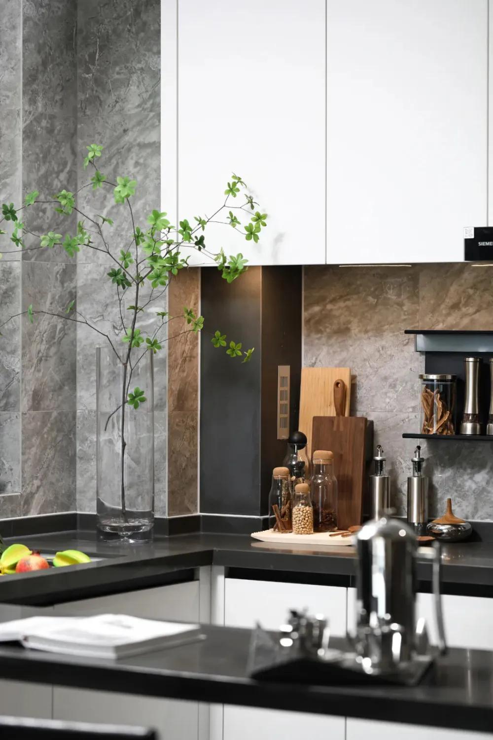 厨房吊柜高只做60厘米怎么补救,厨房吊柜45公分影响台面操作吗