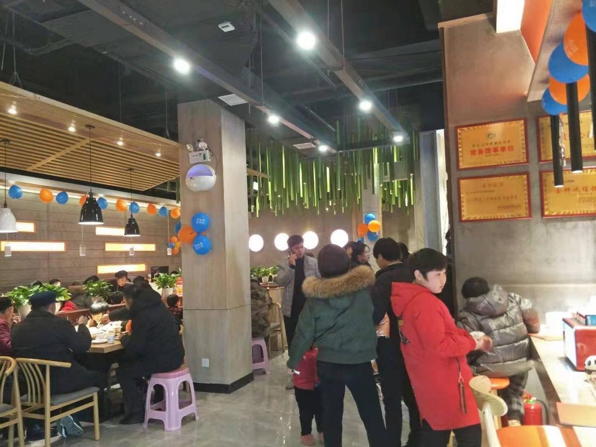 状元鸿驻马店,驻马店状元鸿粥老板