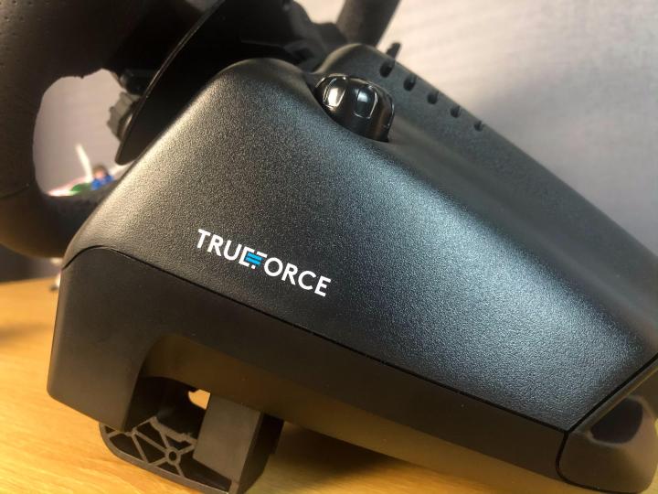 罗技g923力反馈怎么调,罗技g923方向盘指示灯不亮