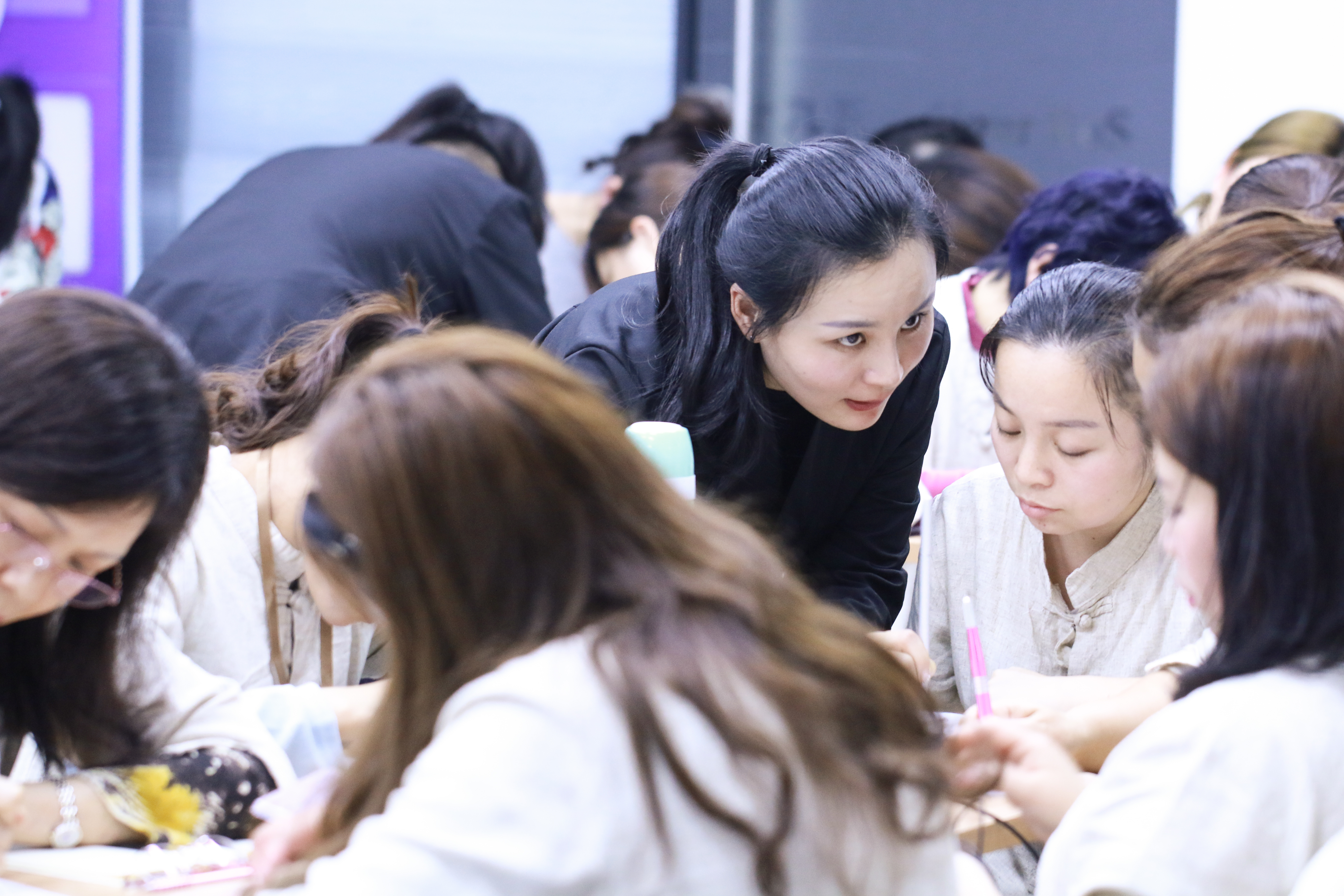 纹绣做完唇后注意事项,纹眉后纹绣师说不用忌口