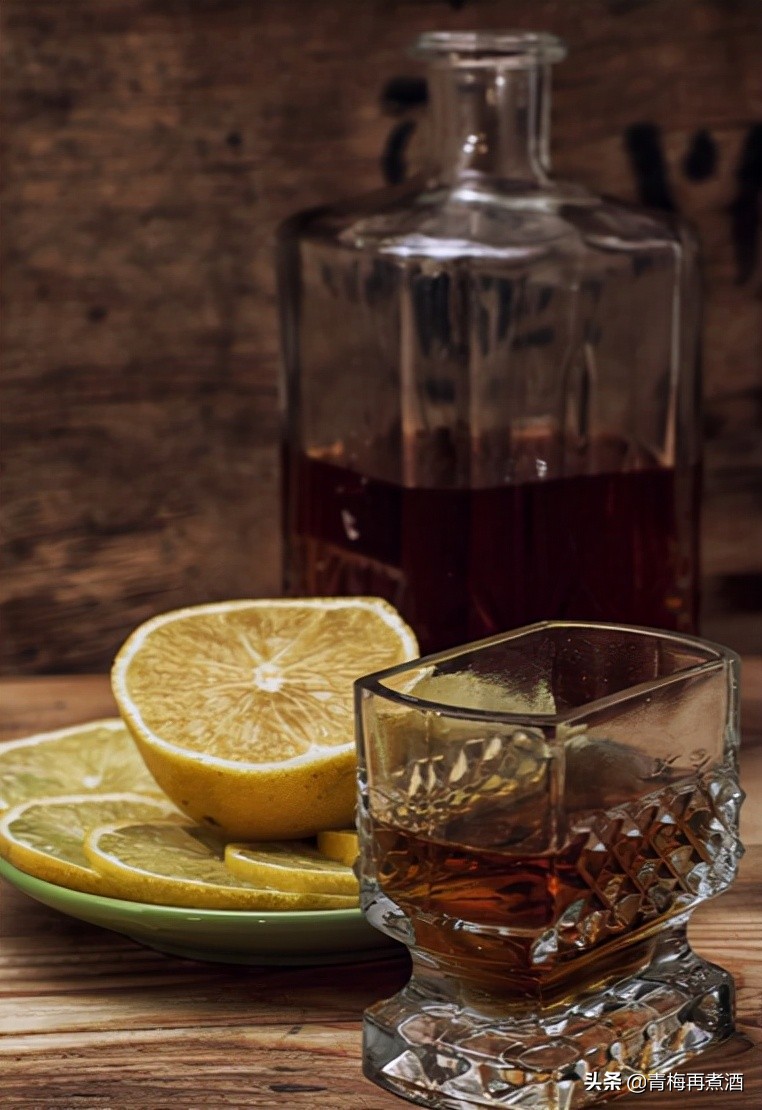 张裕白兰地珍藏级和大师级对比,入门款白兰地酒品牌排行