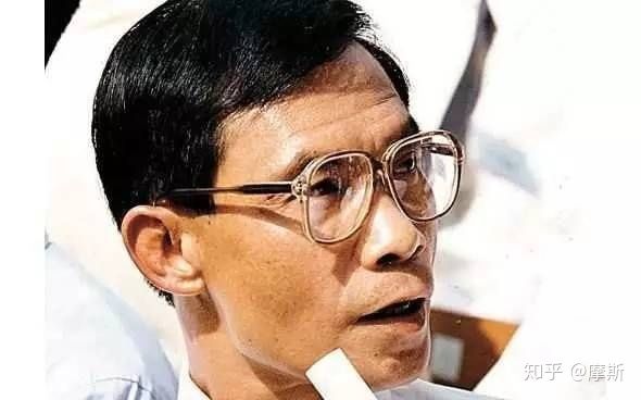 香港十大奇案之纸盒藏尸案上下,香港跑马场纸盒藏尸案