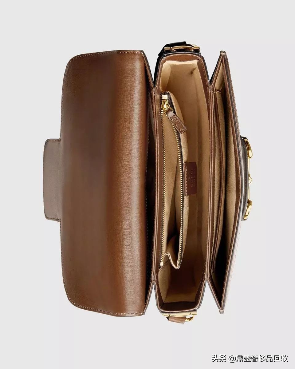 gucci1955马衔扣系列经典重塑,gucci1955马衔扣包复古又时髦