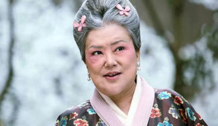 一代*星艳**遭封杀、被出轨，还毁容，69岁却重新光芒万众