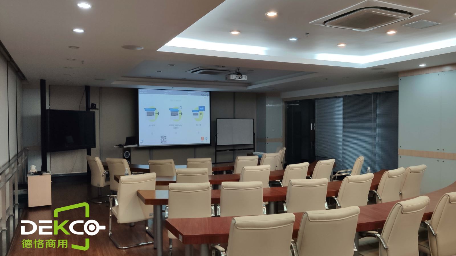 电脑同时投屏到电视和投影仪,笔记本电脑和手机投屏怎么弄